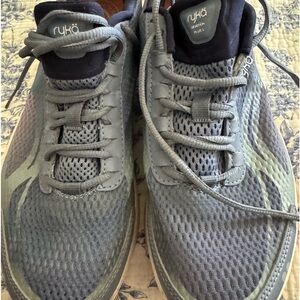 Woman’s size 11 RYKA sneakers